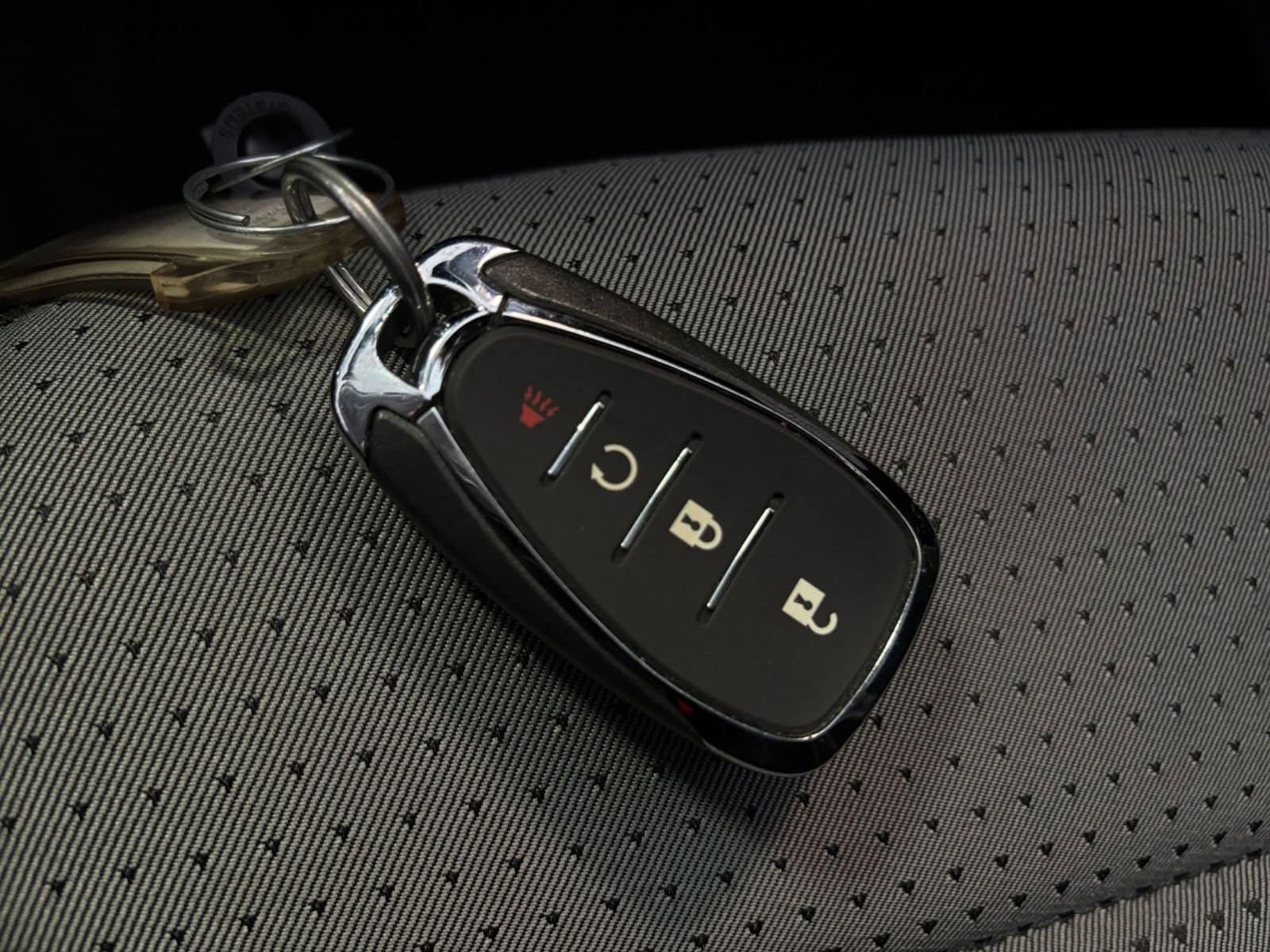 Thumbnail: 2025 Chevrolet Trax - 22