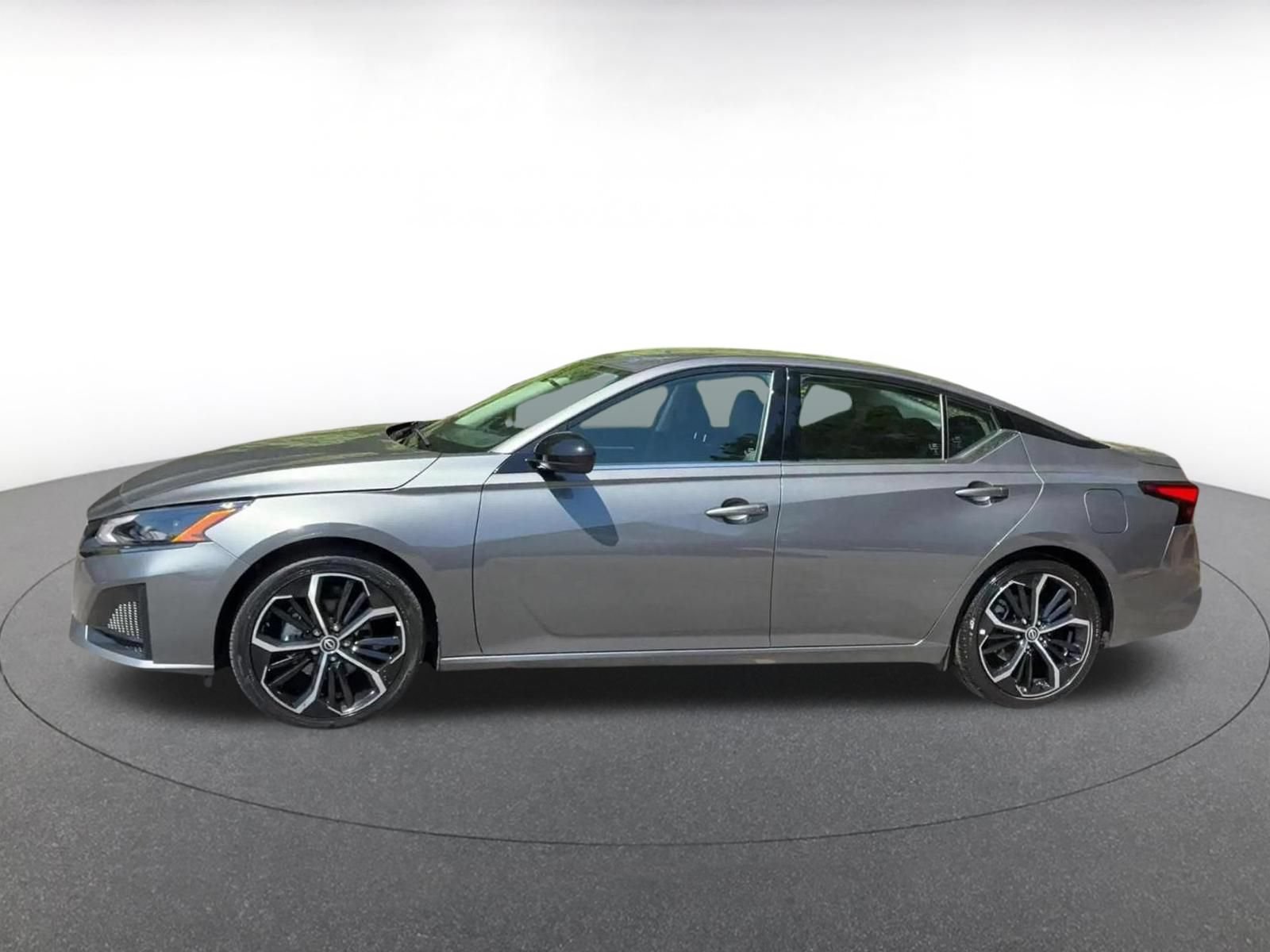 Thumbnail: 2025 Nissan Altima - 8