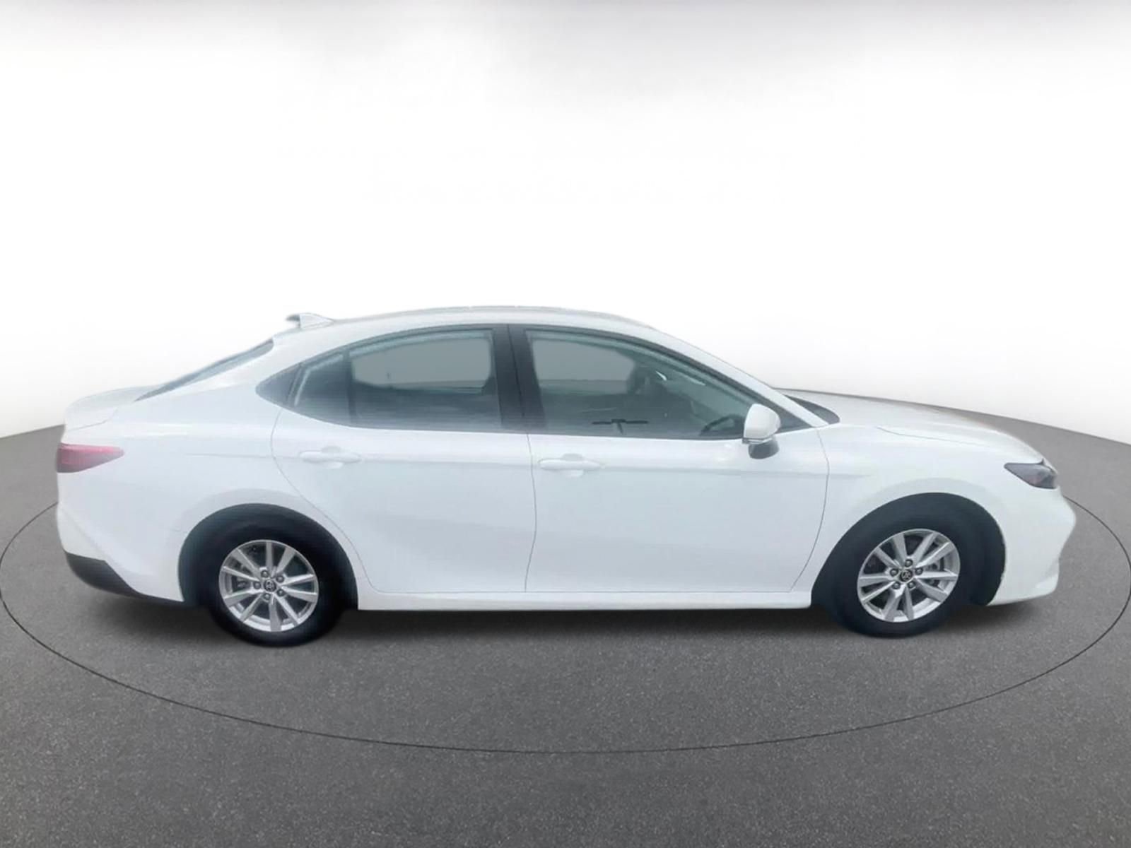 Thumbnail: 2025 Toyota Camry - 15
