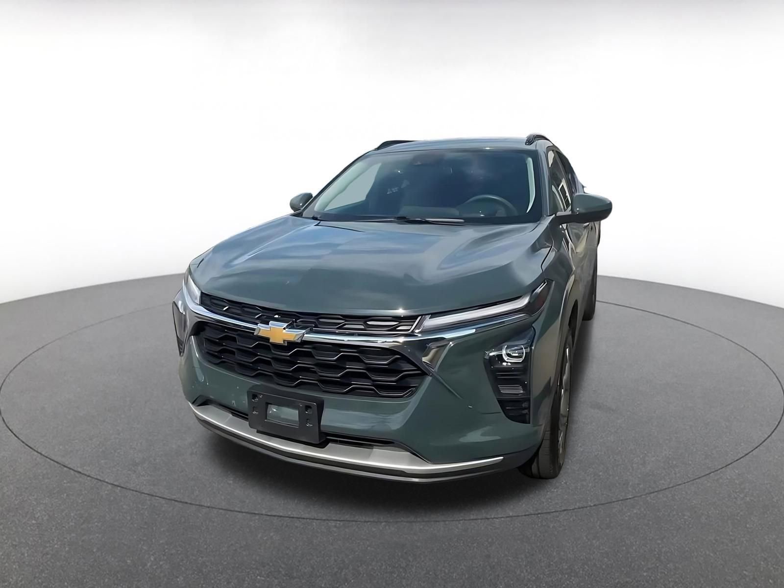 Thumbnail: 2025 Chevrolet Trax - 6