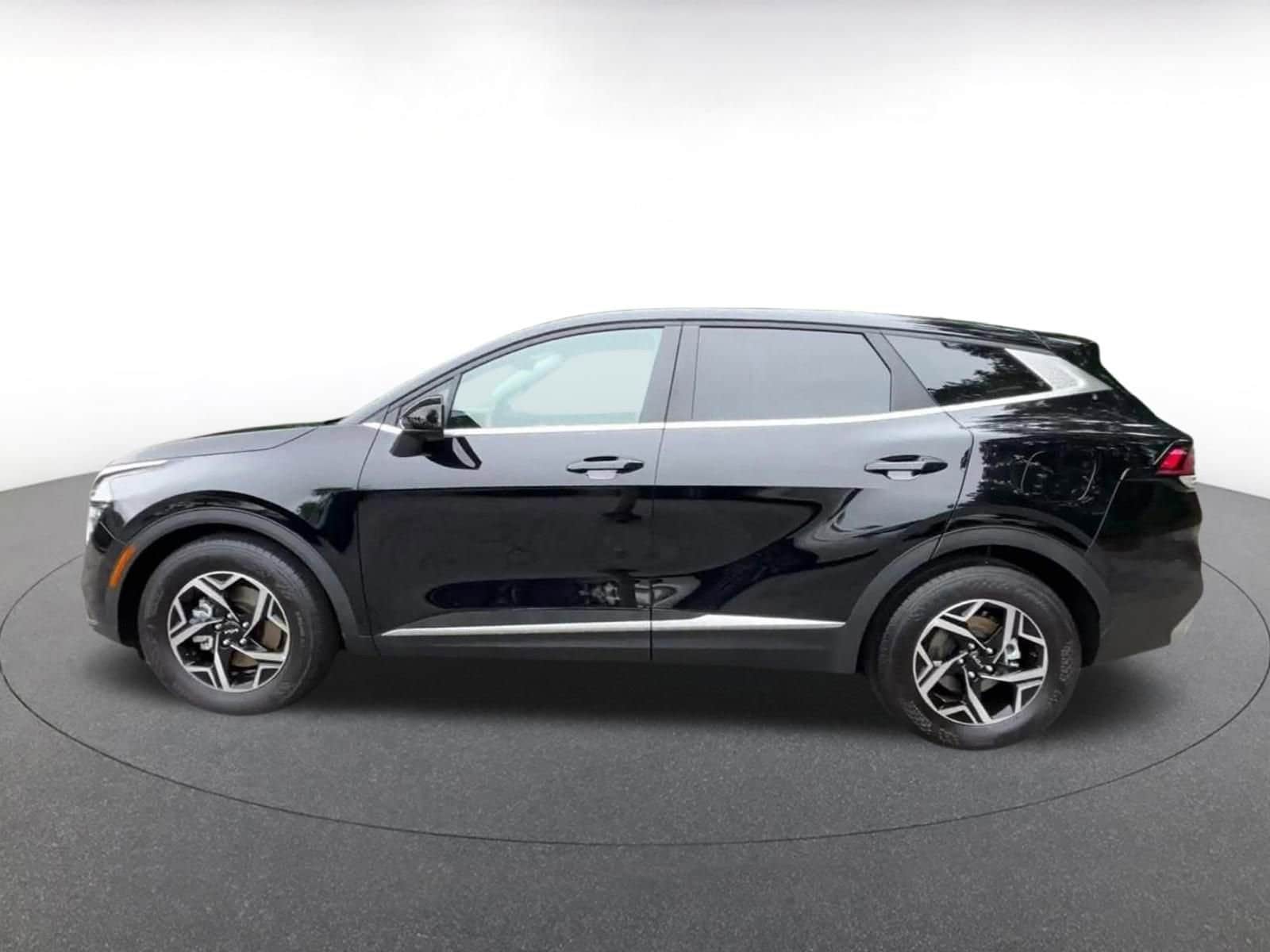Thumbnail: 2025 Kia Sportage - 8