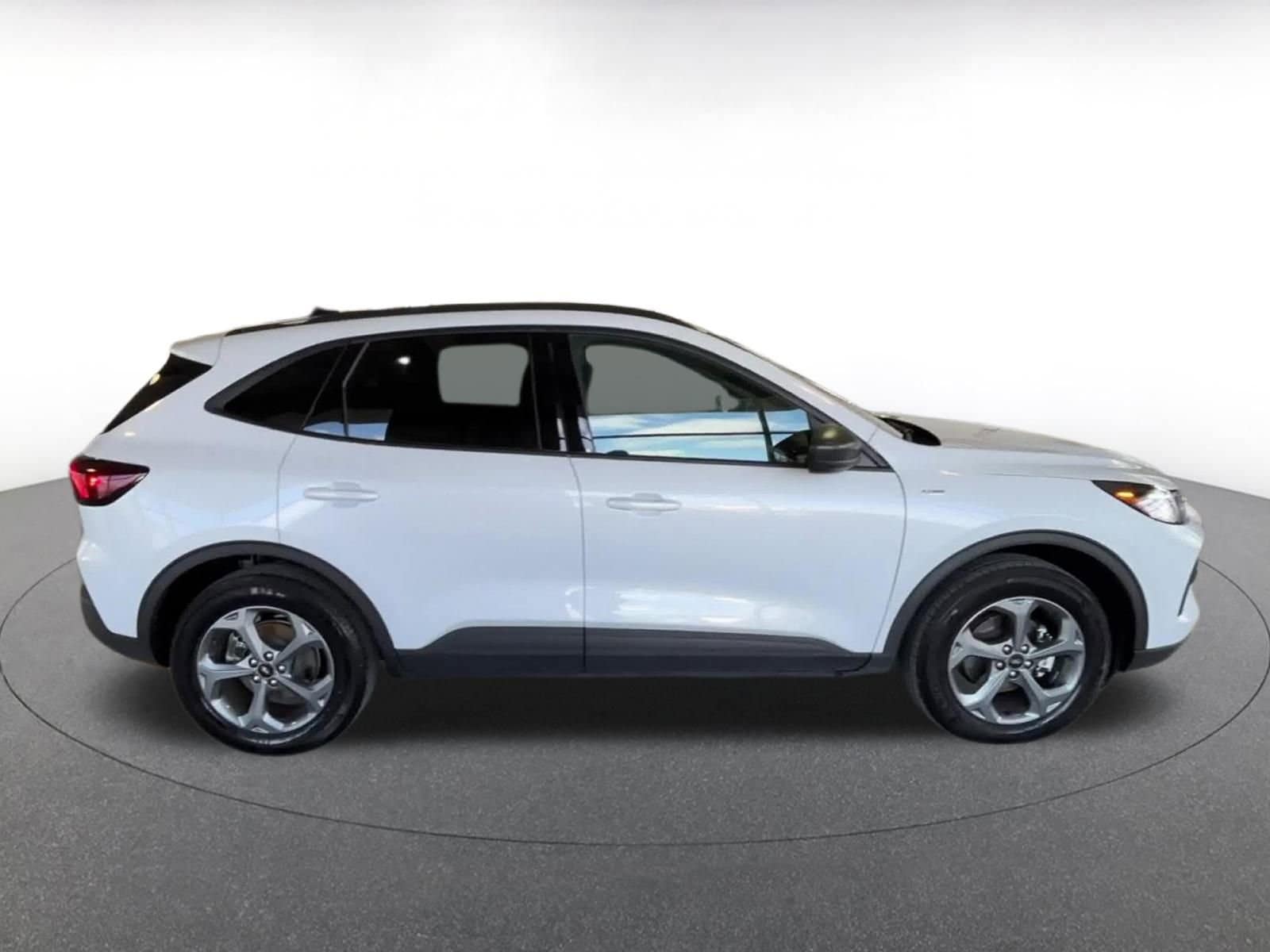 Thumbnail: 2025 Ford Escape - 17