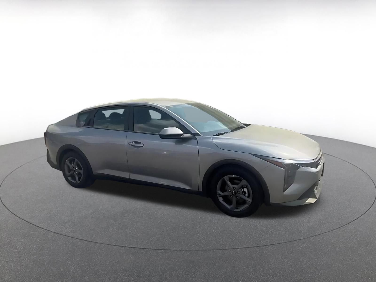 Thumbnail: 2025 Kia K4 - 2