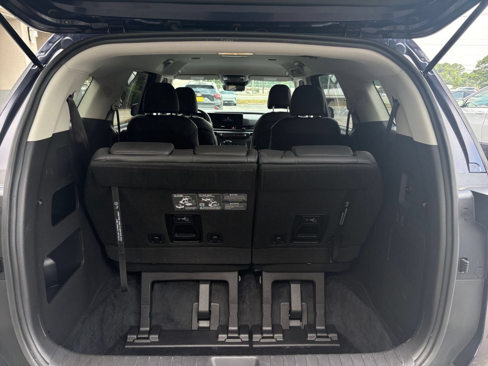 Thumbnail: 2026 Kia Carnival - 34