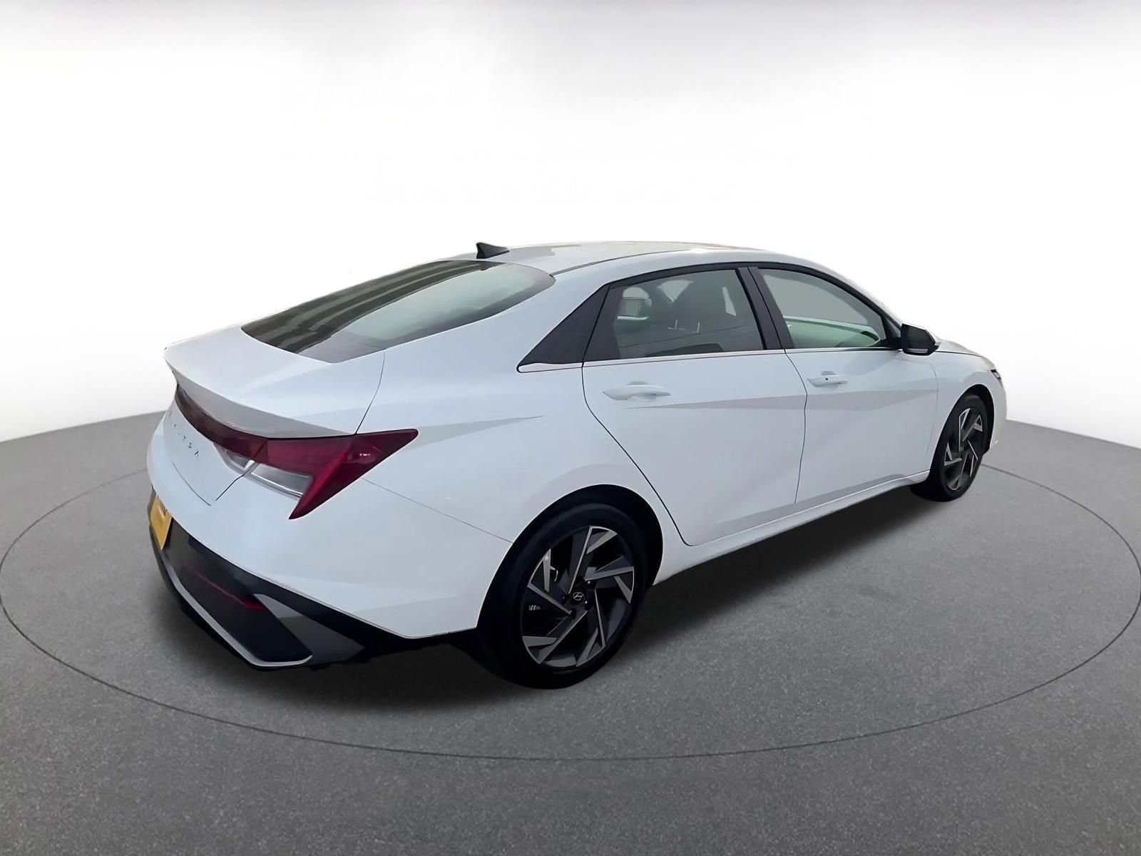 Thumbnail: 2025 Hyundai Elantra - 20