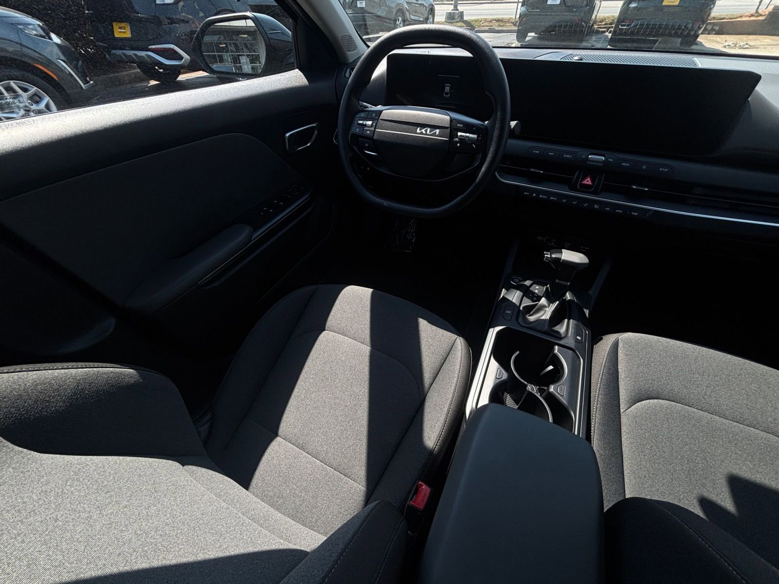 Thumbnail: 2025 Kia K4 - 34