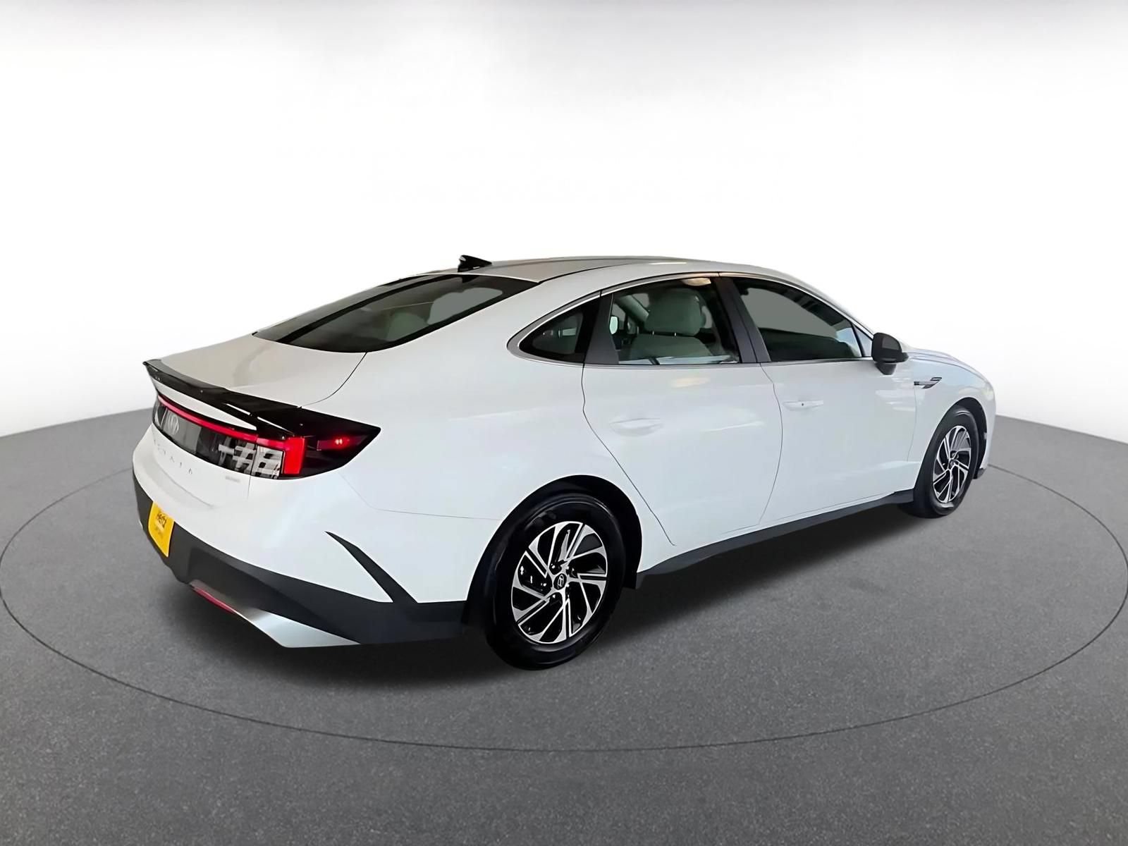 Thumbnail: 2026 Hyundai Sonata - 15