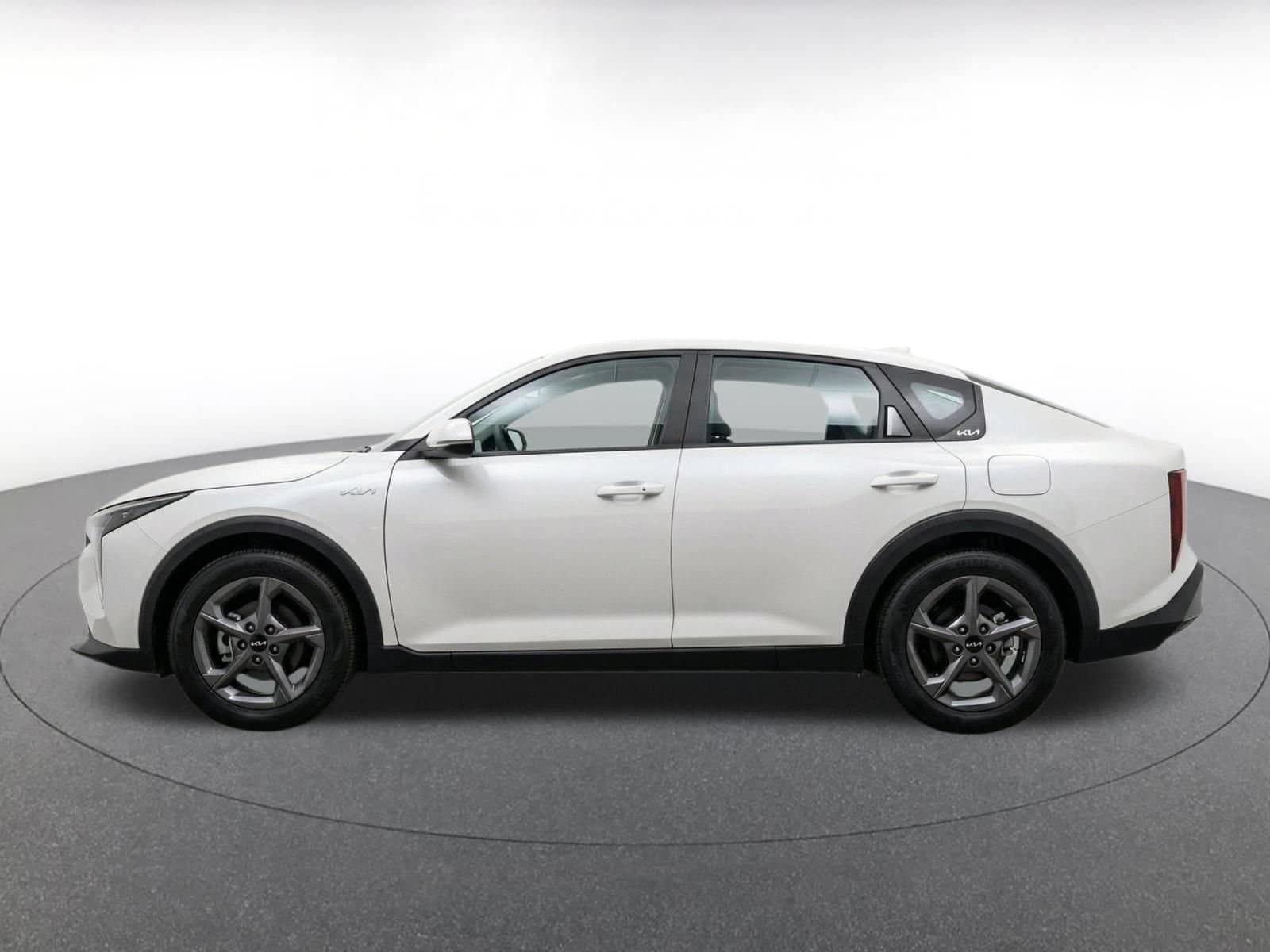 Thumbnail: 2026 Kia K4 - 5