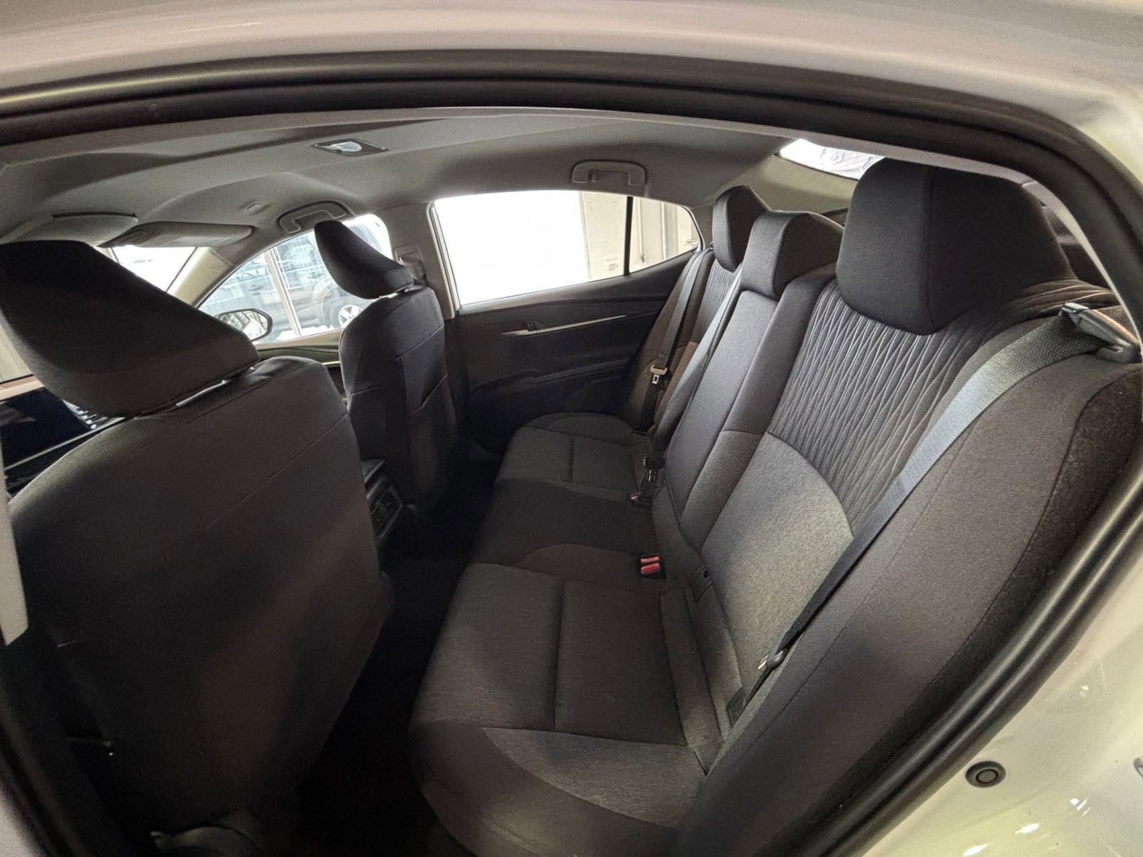 Thumbnail: 2025 Toyota Camry - 25