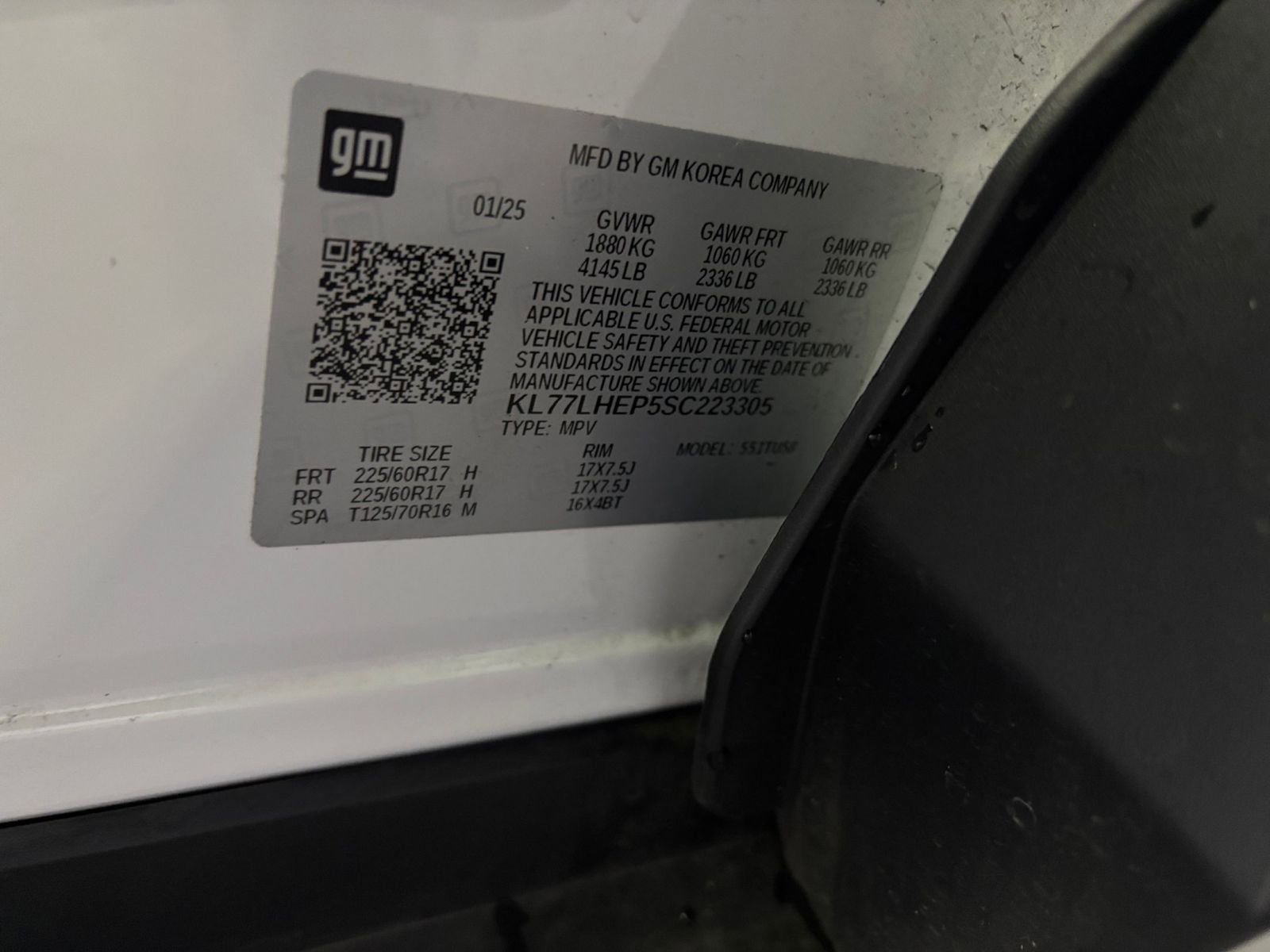 Thumbnail: 2025 Chevrolet Trax - 28