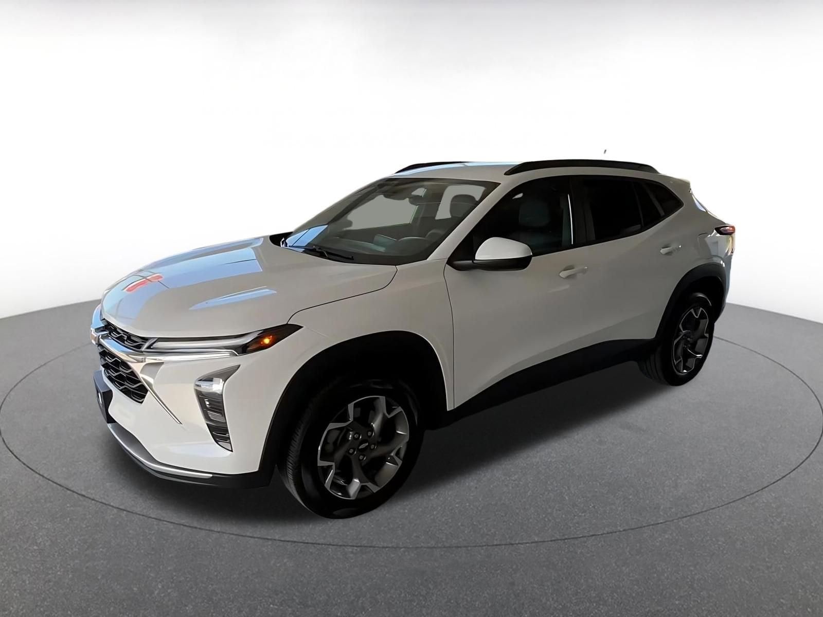 Thumbnail: 2025 Chevrolet Trax - 7