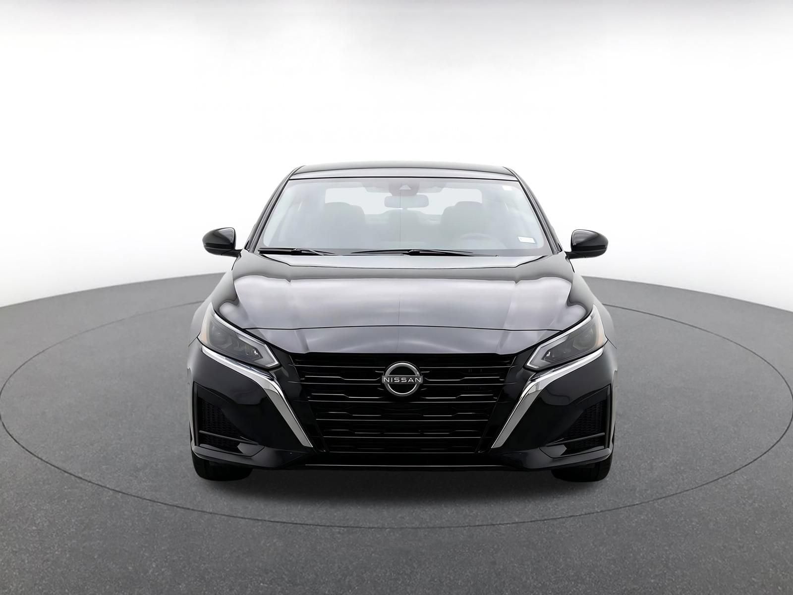 Thumbnail: 2025 Nissan Altima - 2