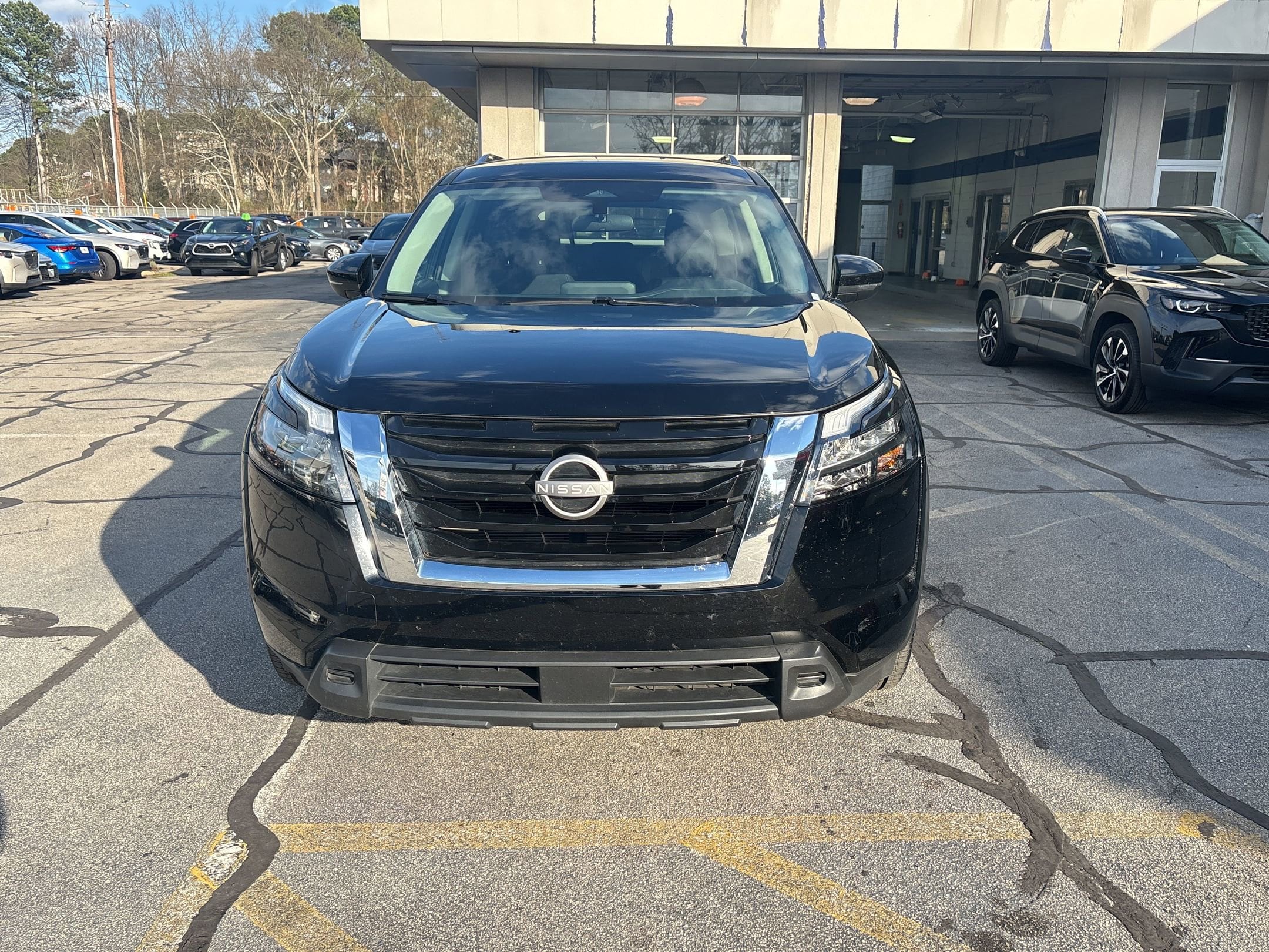 Thumbnail: 2025 Nissan Pathfinder - 2