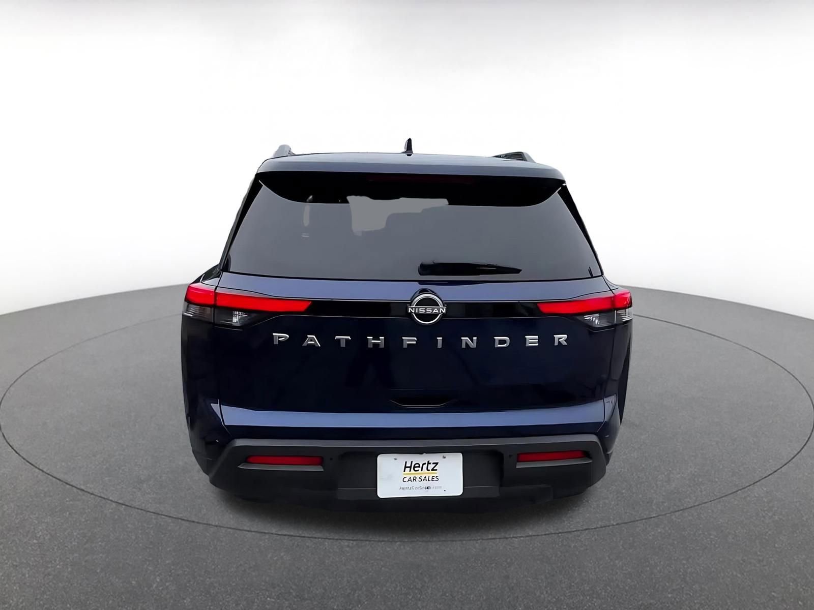 Thumbnail: 2025 Nissan Pathfinder - 18