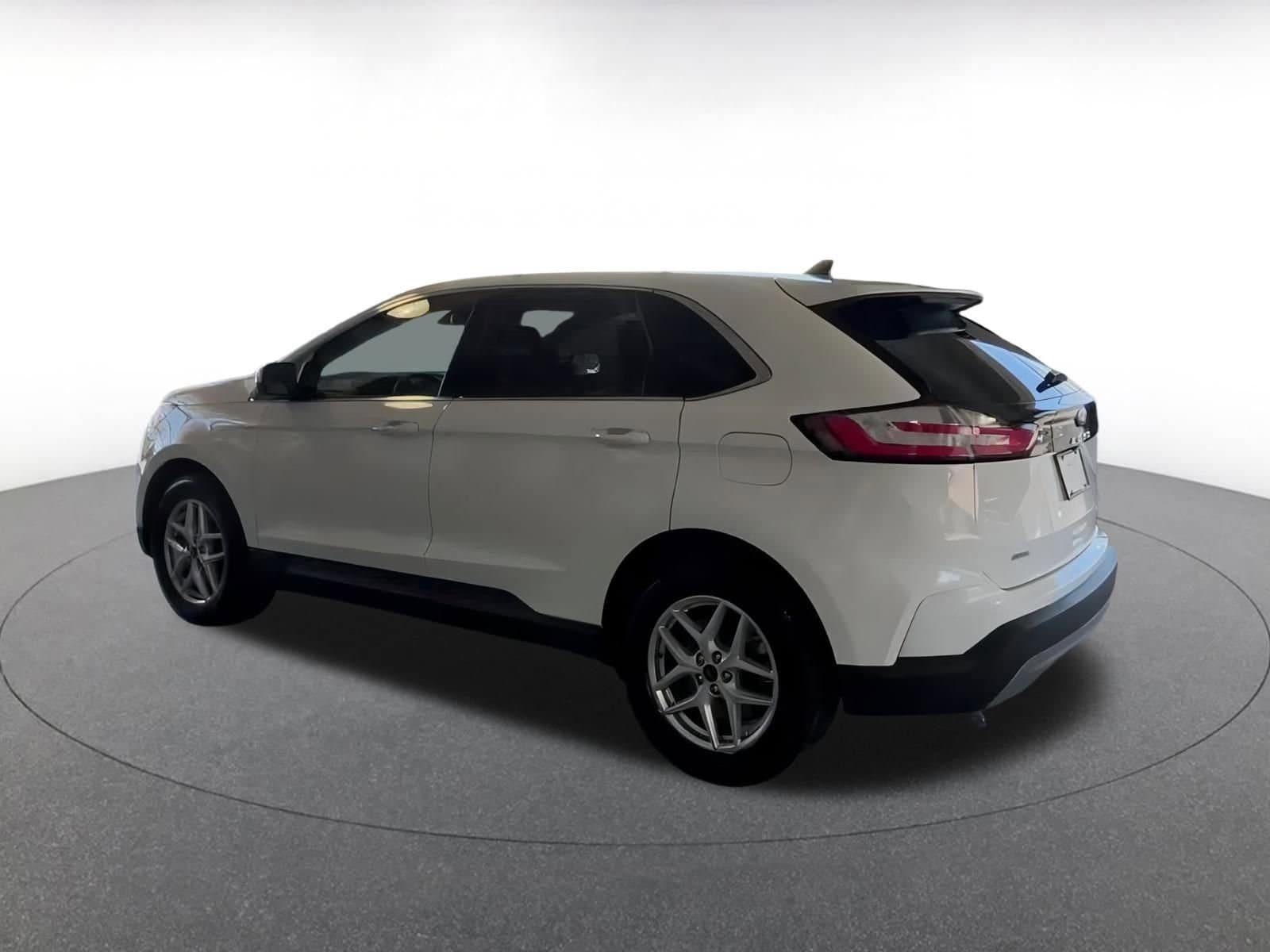 Thumbnail: 2024 Ford Edge - 20