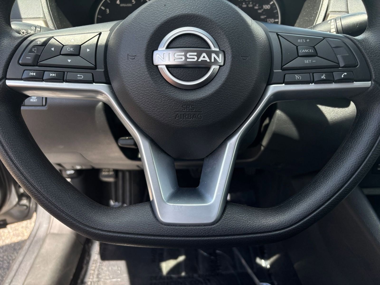Thumbnail: 2025 Nissan Altima - 28