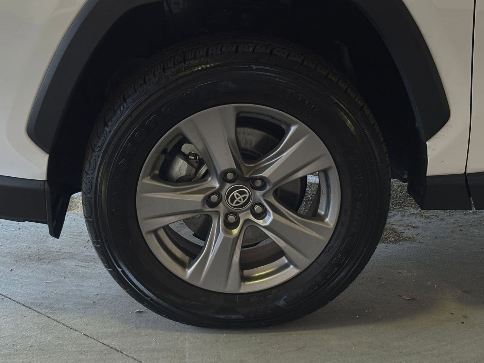 Thumbnail: 2025 Toyota RAV4 - 29