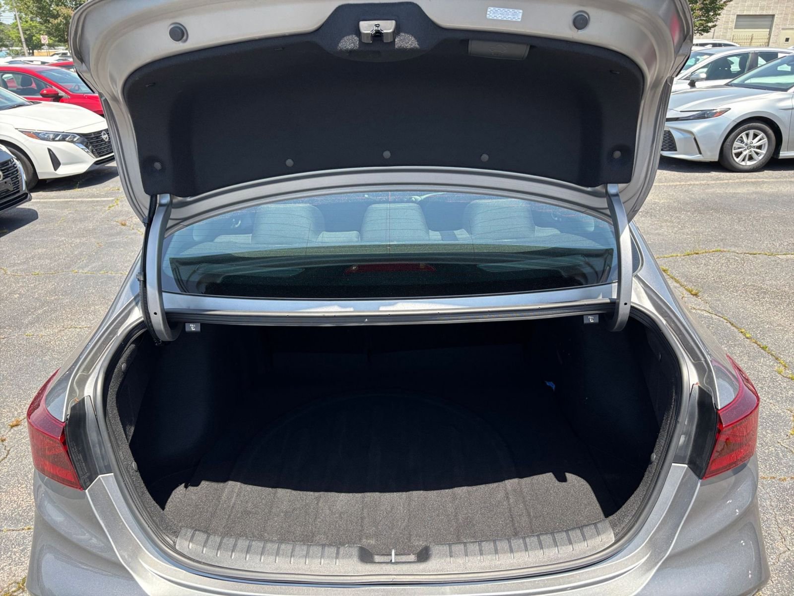2024 Kia Forte LXS 29