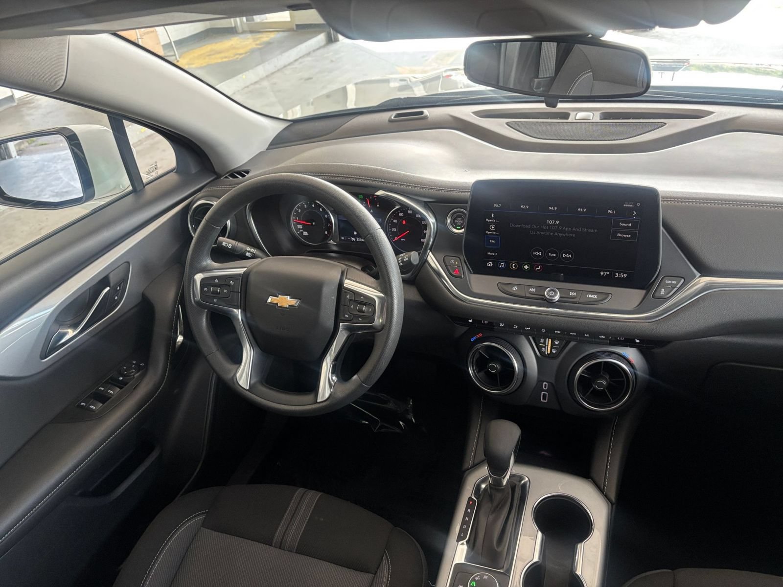 Thumbnail: 2025 Chevrolet Blazer - 34