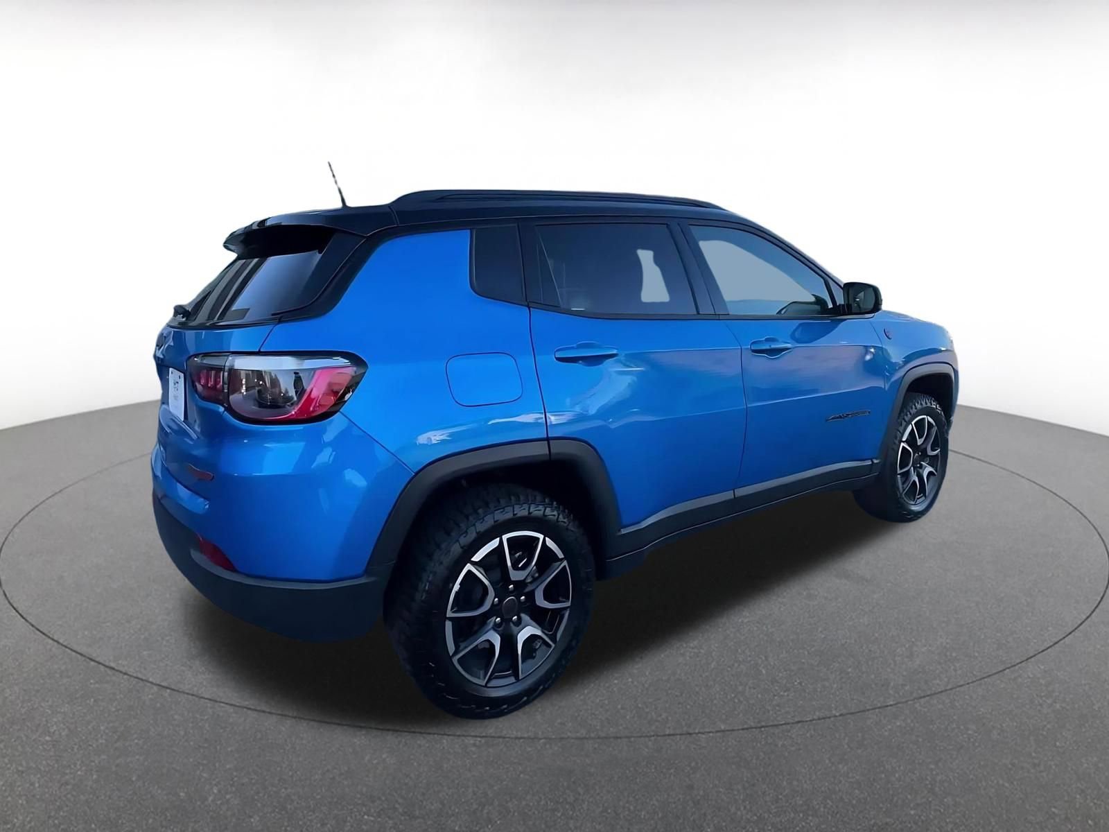 Thumbnail: 2025 Jeep Compass - 16