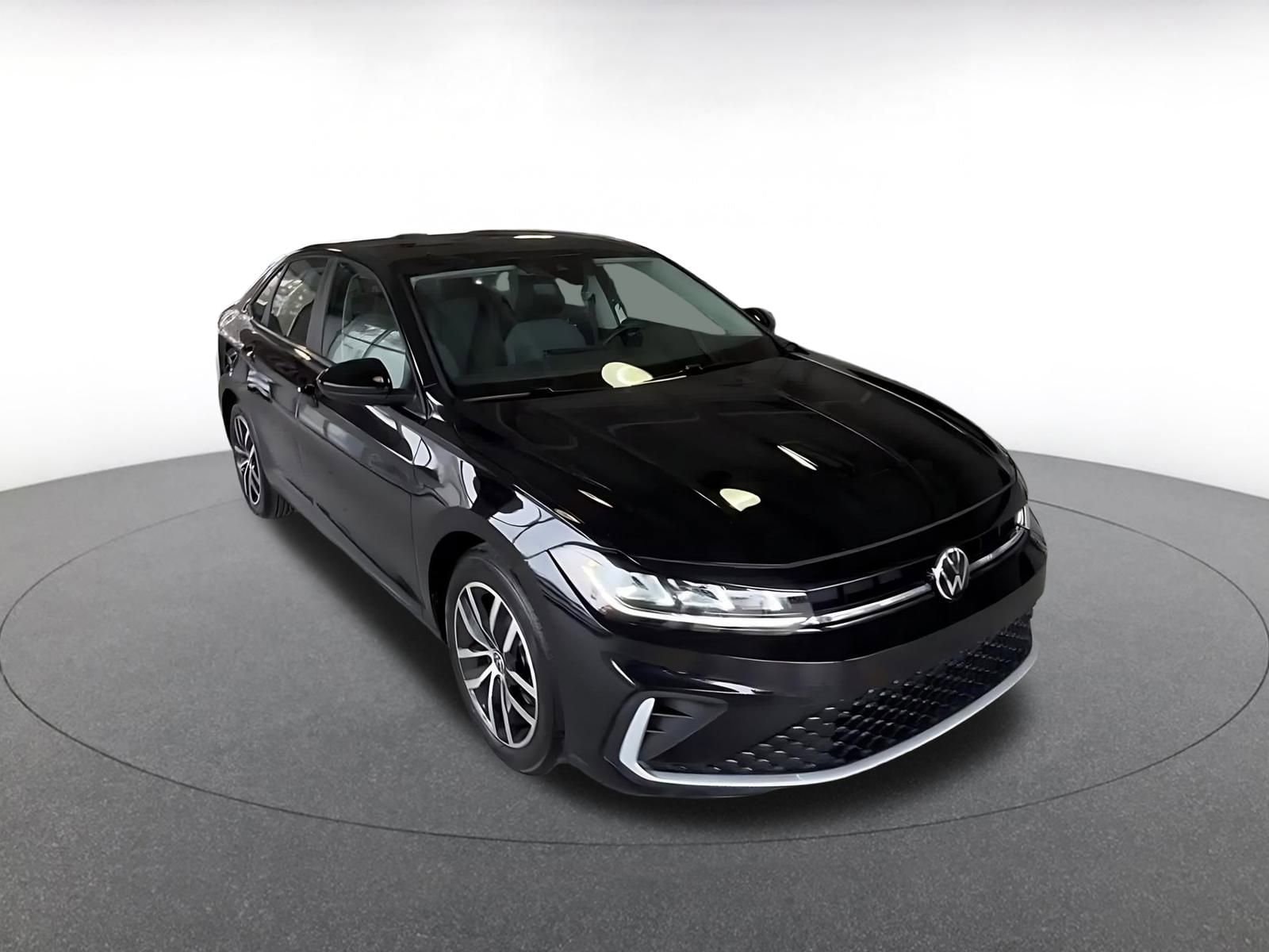 Thumbnail: 2025 Volkswagen Jetta - 3