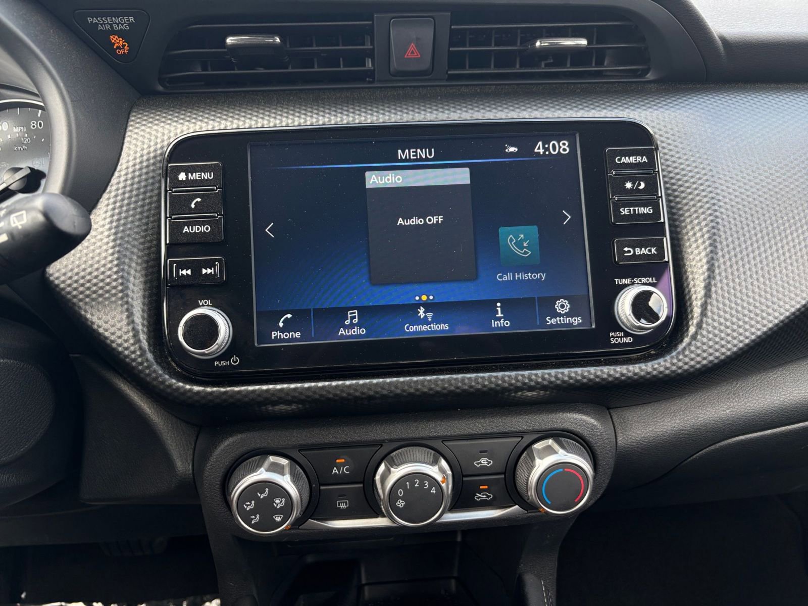 2024 Nissan Kicks SV 18