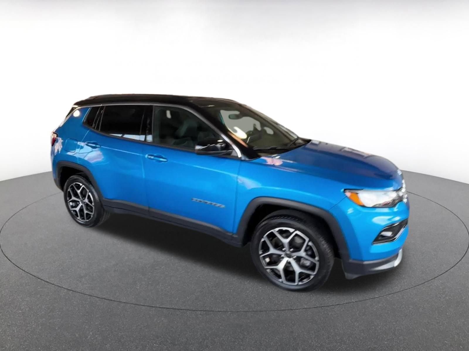 Thumbnail: 2025 Jeep Compass - 2