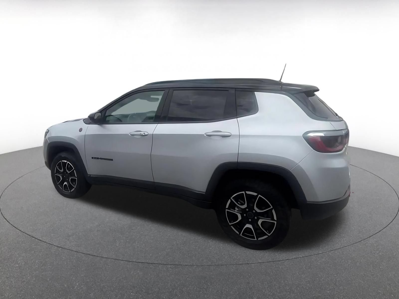 Thumbnail: 2025 Jeep Compass - 8