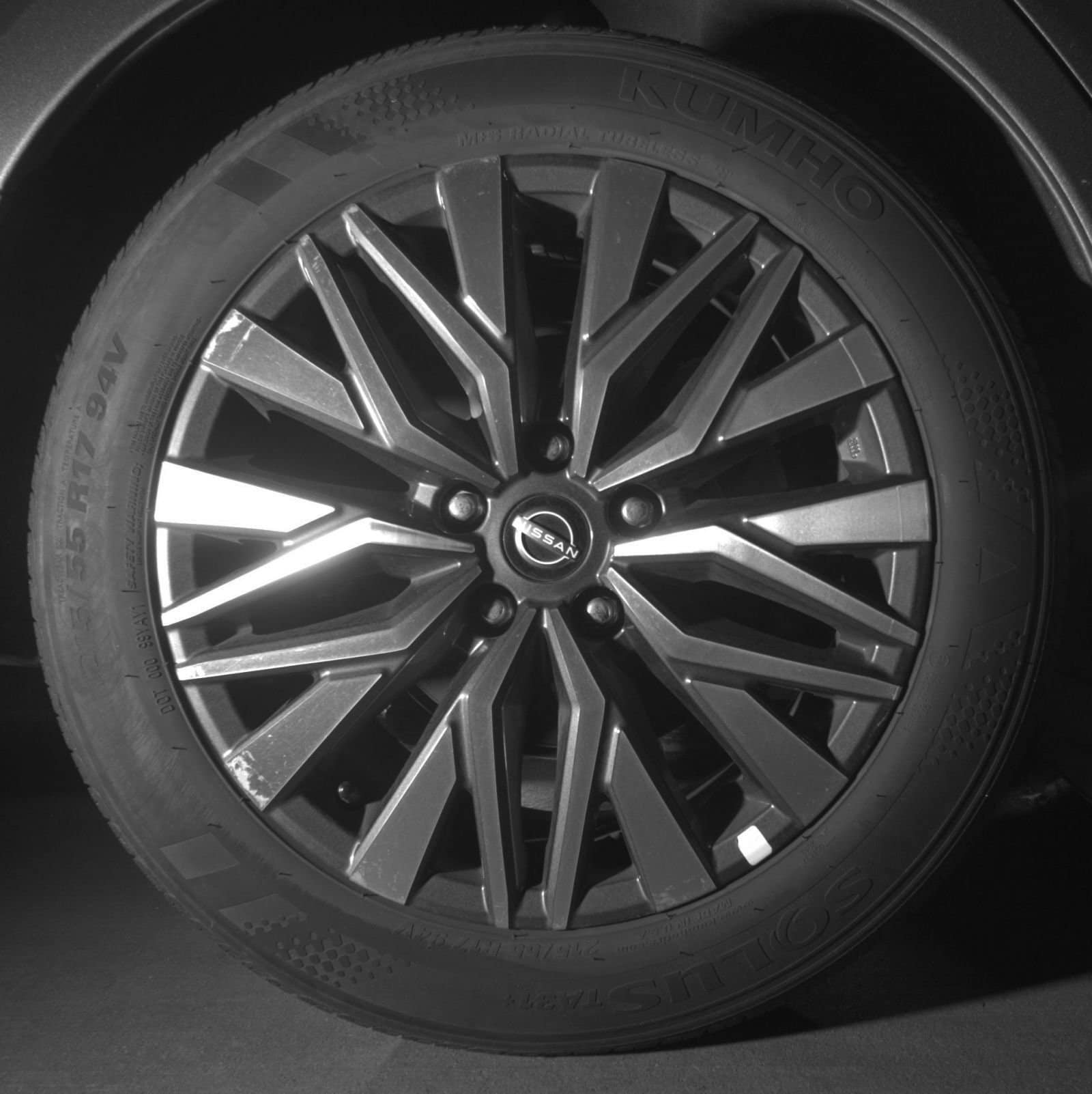 Thumbnail: 2025 Nissan Altima - 18