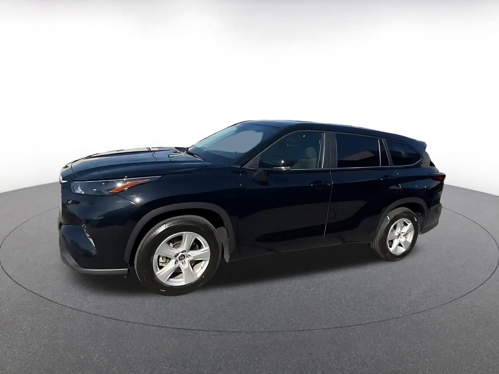 Thumbnail: 2025 Toyota Highlander - 7