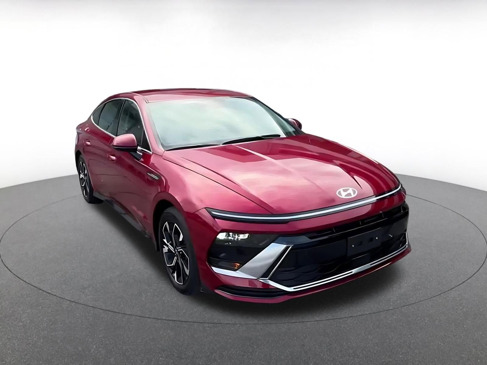 Thumbnail: 2025 Hyundai Sonata - 3