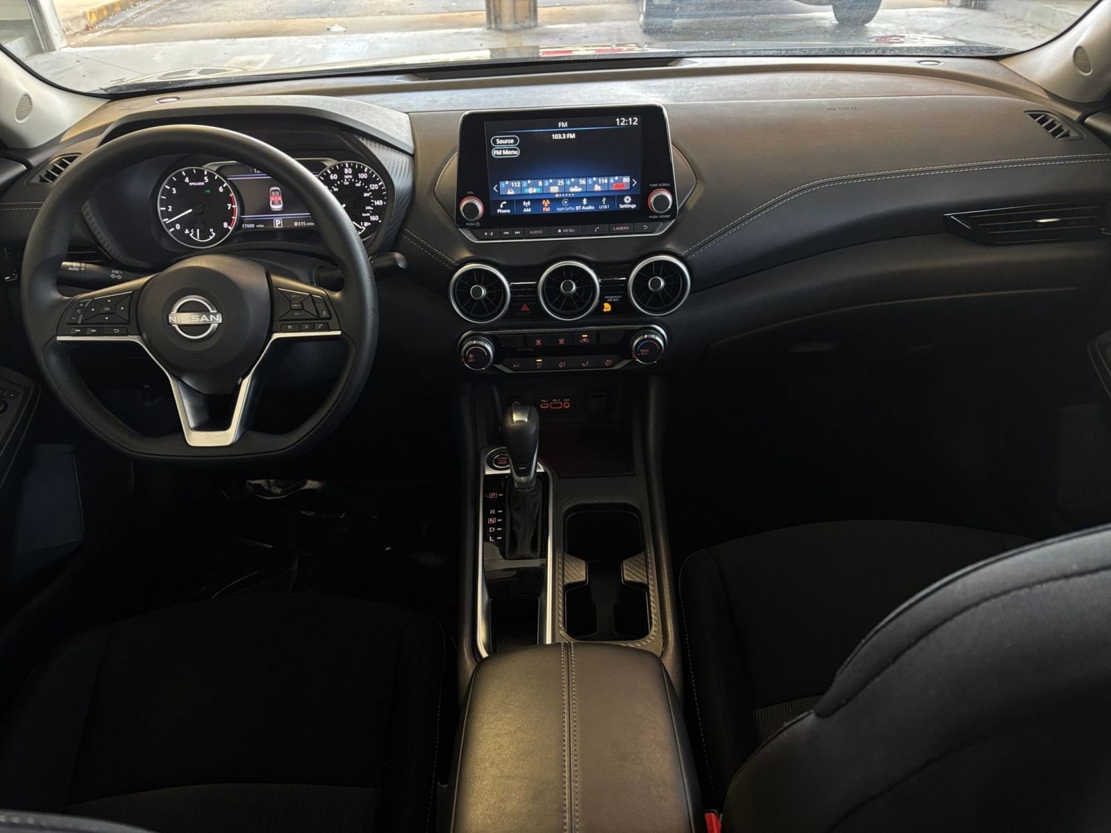 Thumbnail: 2025 Nissan Sentra - 32
