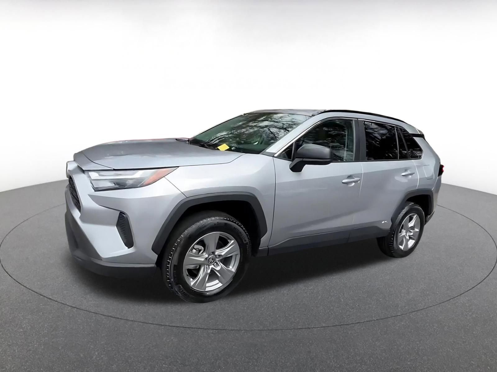 Thumbnail: 2025 Toyota RAV4 - 7