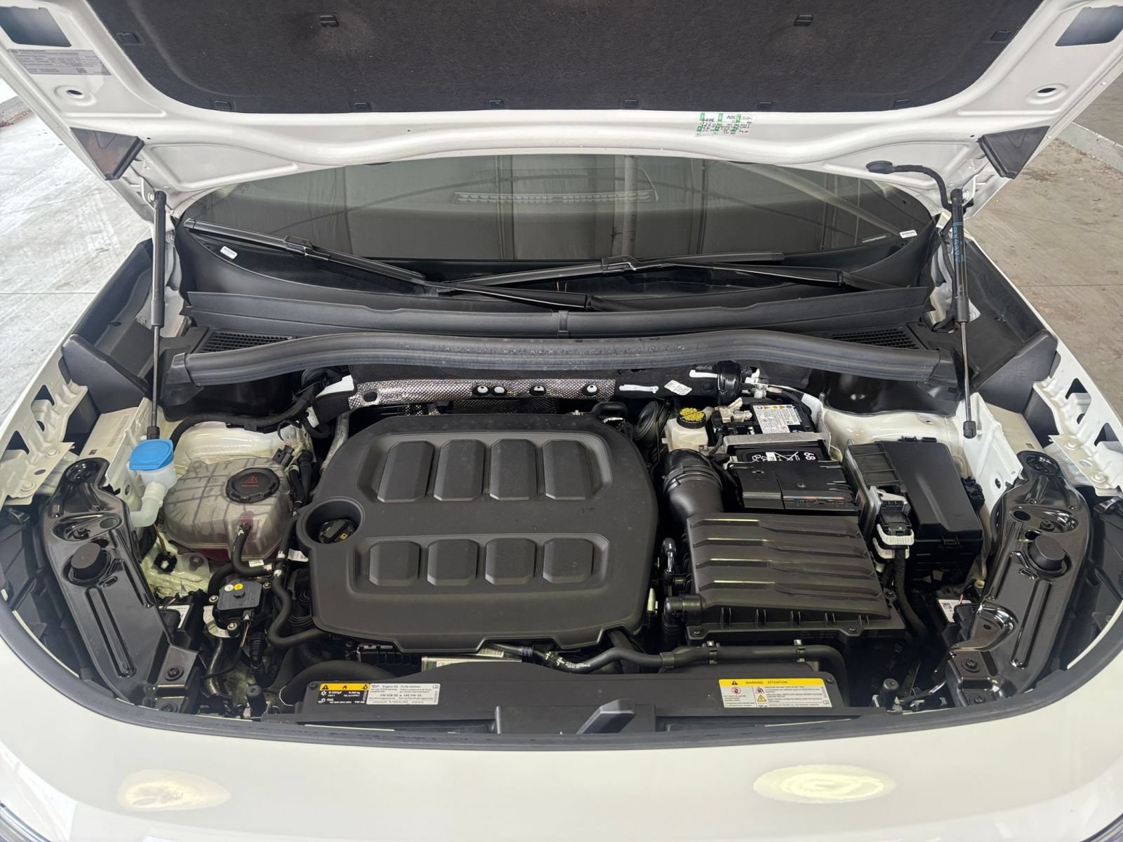 Thumbnail: 2026 Volkswagen Tiguan - 34