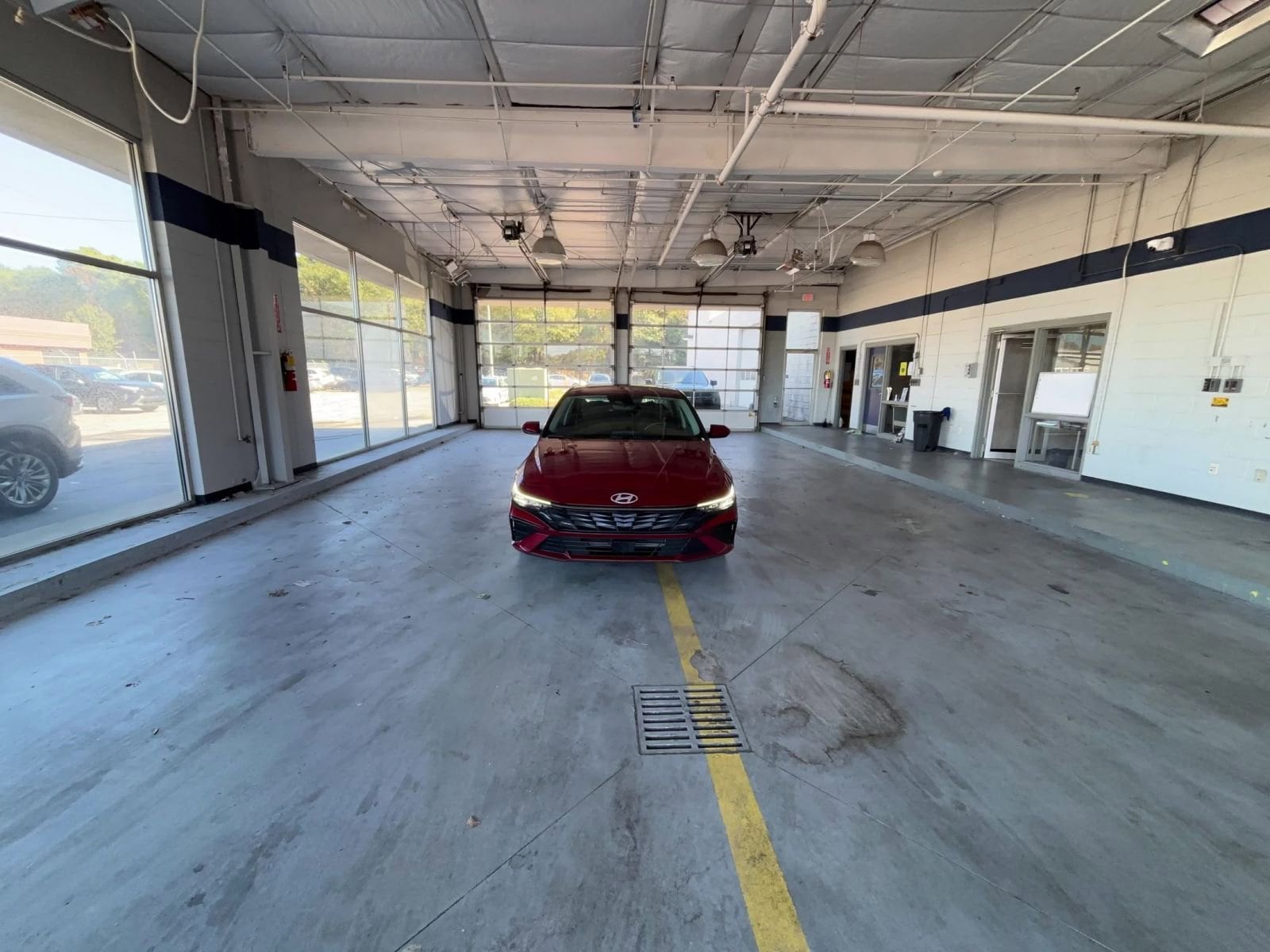 Thumbnail: 2025 Hyundai Elantra - 22