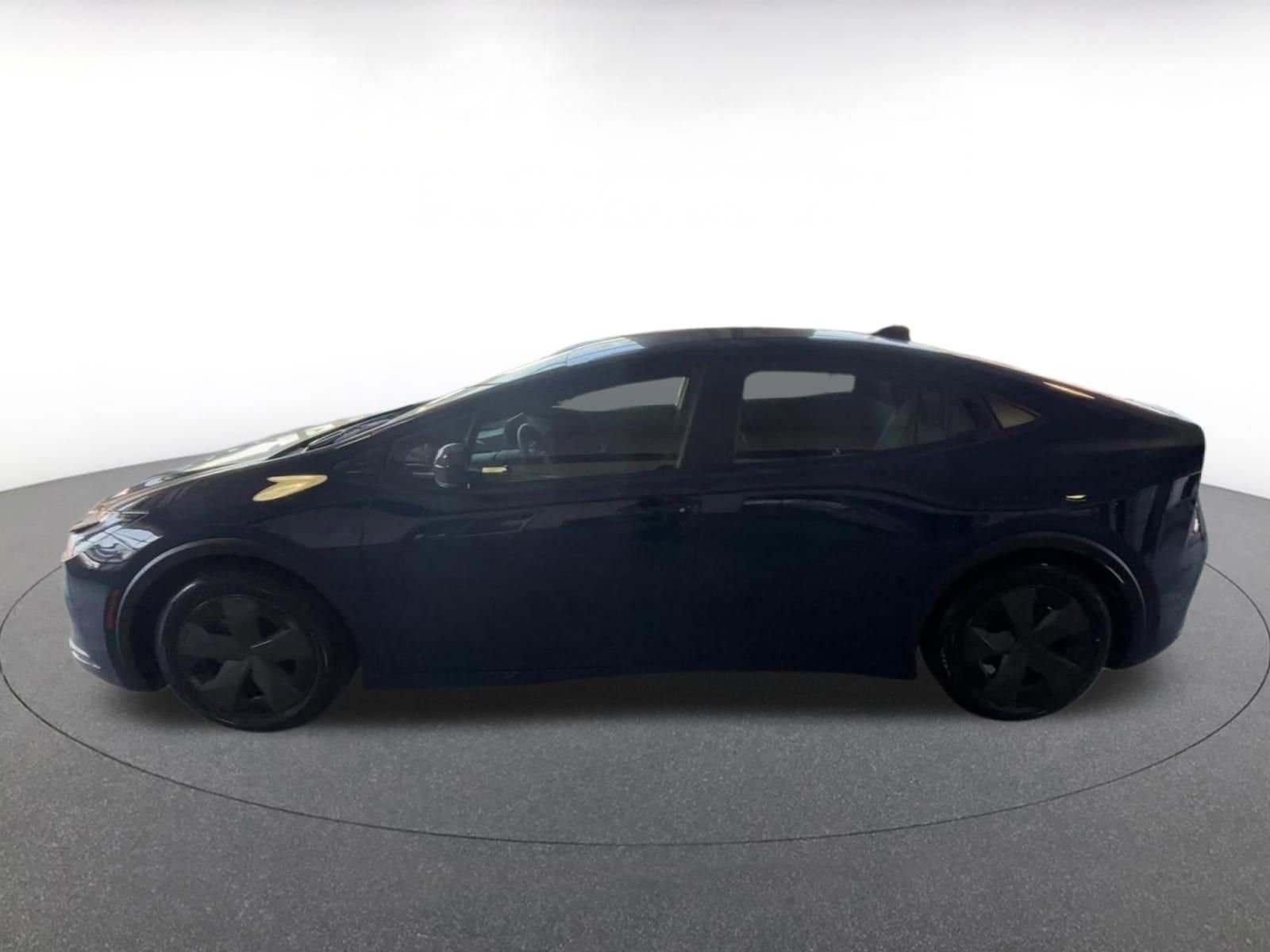 Thumbnail: 2025 Toyota Prius - 11