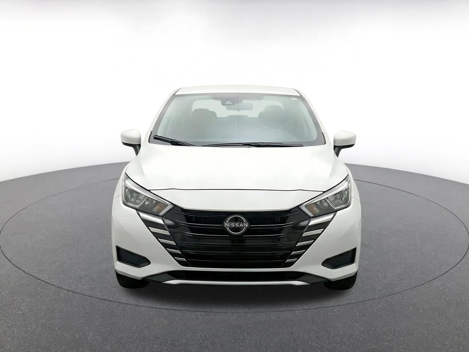 Thumbnail: 2025 Nissan Versa - 2