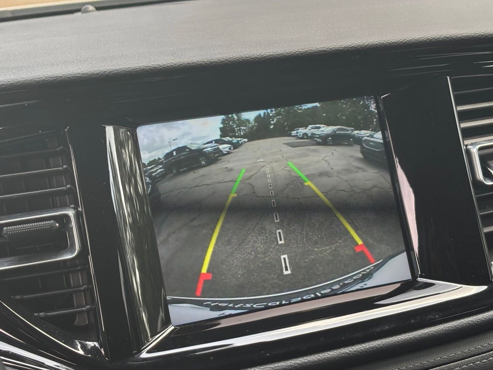 2023 Dodge Durango SXT 17