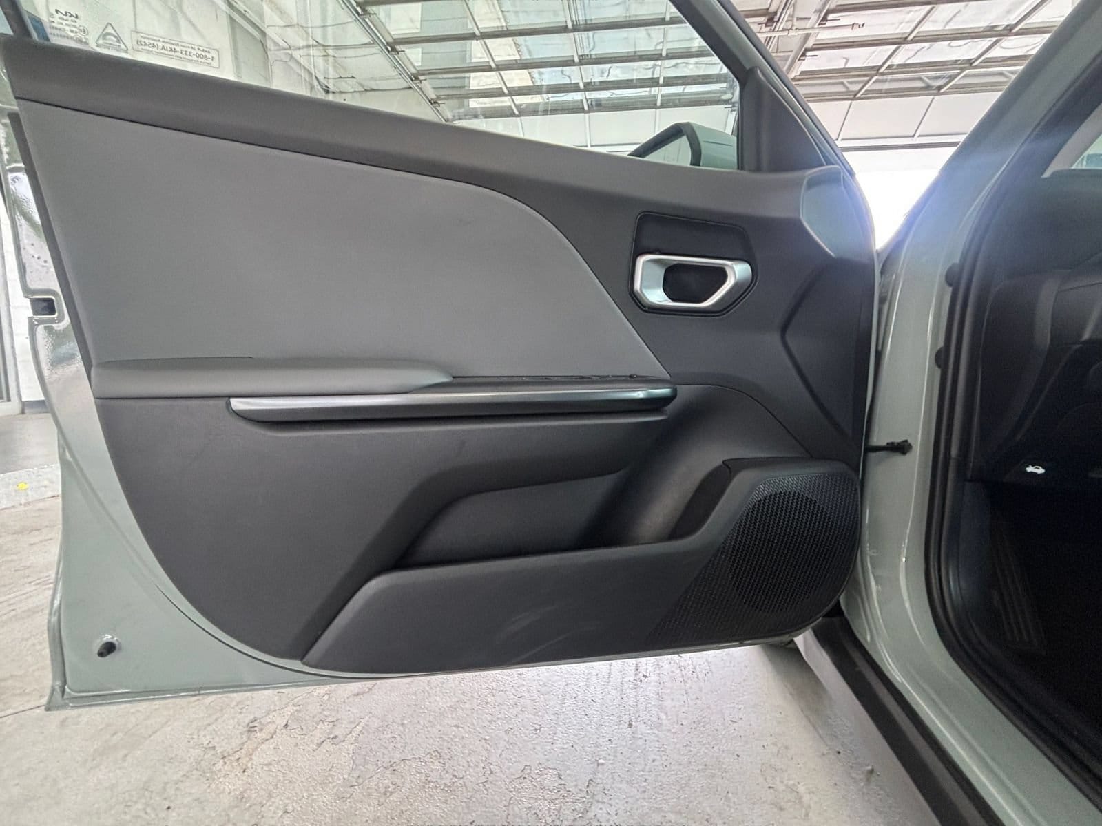 Thumbnail: 2025 Kia K4 - 18