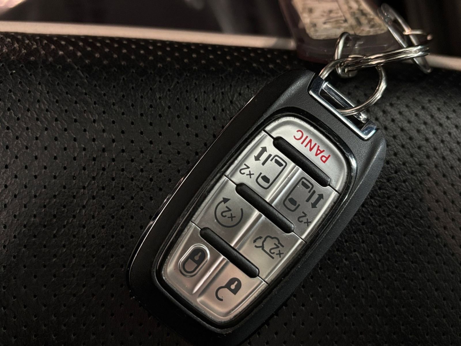 Thumbnail: 2025 Chrysler Pacifica - 23