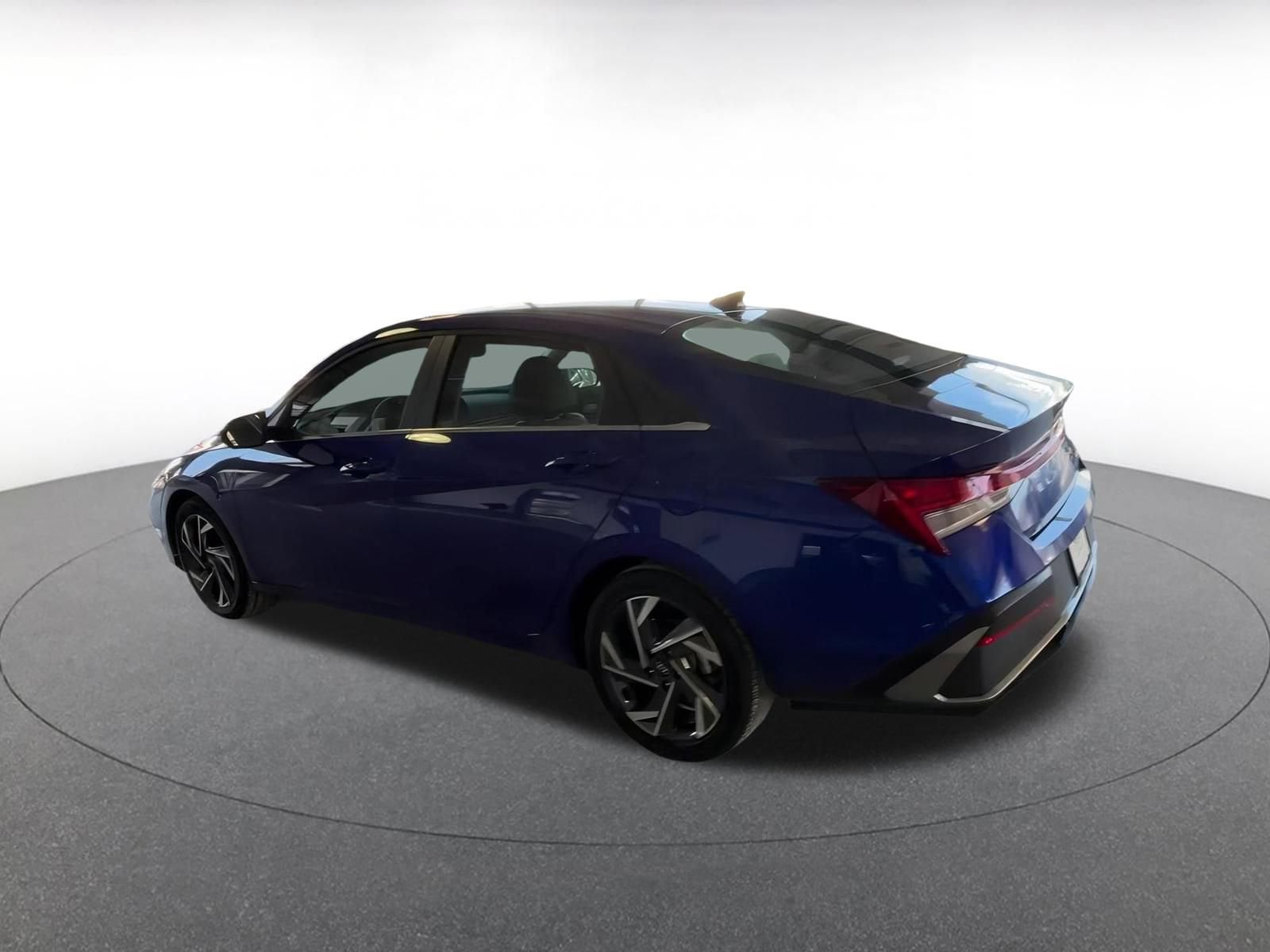 Thumbnail: 2025 Hyundai Elantra - 11