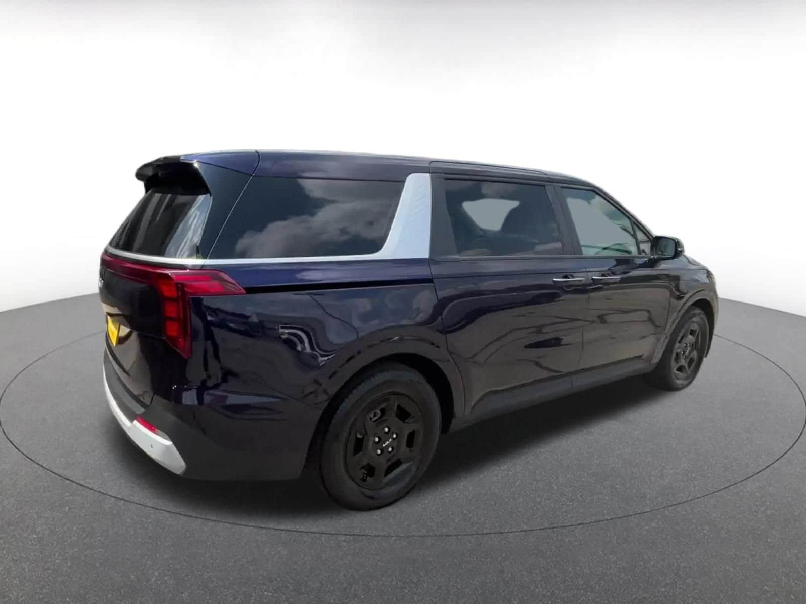 Thumbnail: 2026 Kia Carnival - 15
