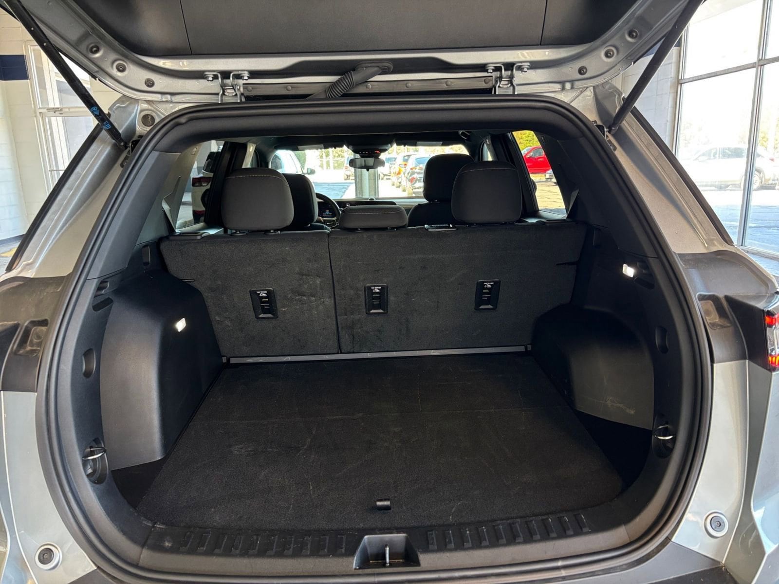 Thumbnail: 2025 Chevrolet Equinox - 35