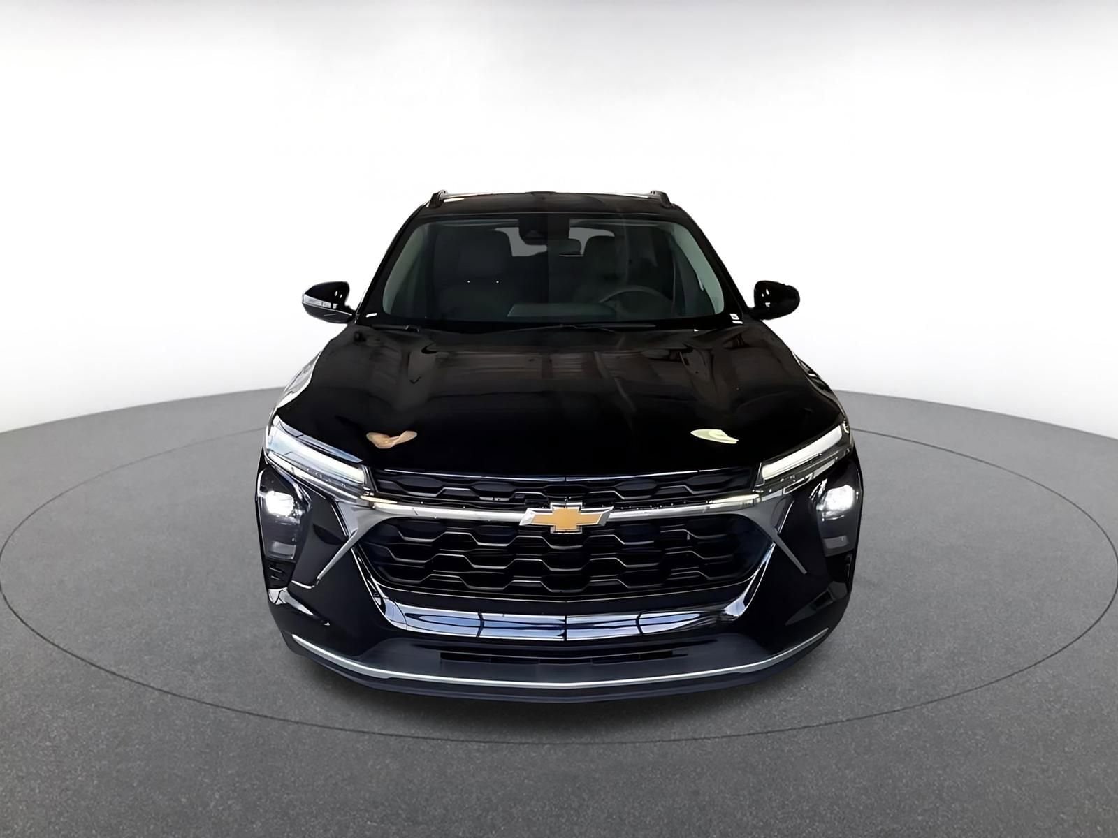 Thumbnail: 2025 Chevrolet Trax - 5