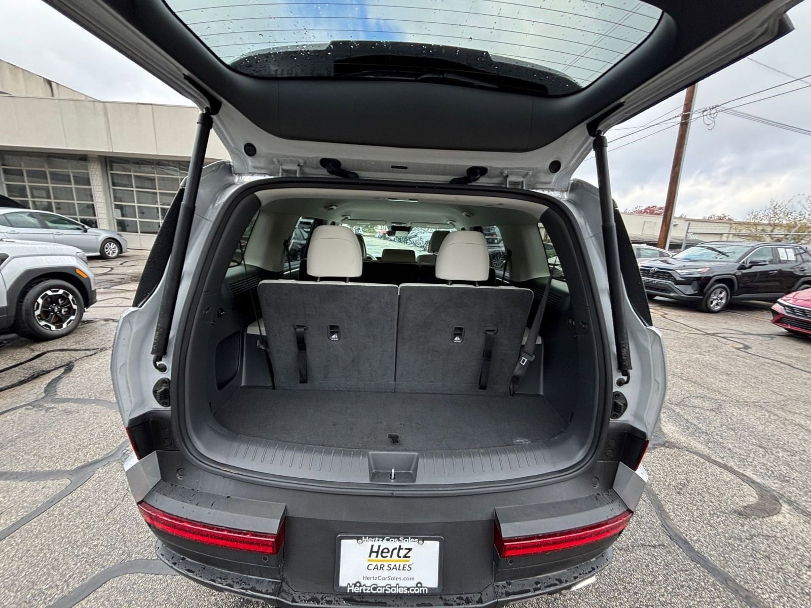 Thumbnail: 2025 Hyundai Santa Fe - 31