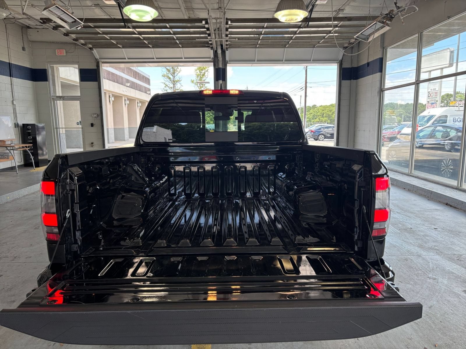 Thumbnail: 2026 Nissan Frontier - 31