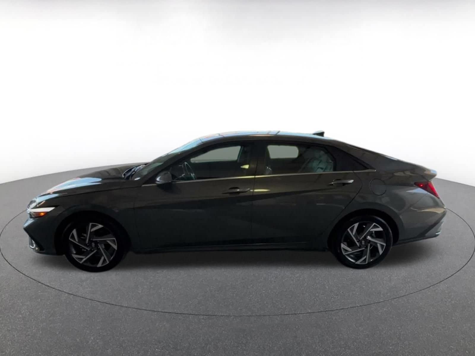 Thumbnail: 2025 Hyundai Elantra - 7