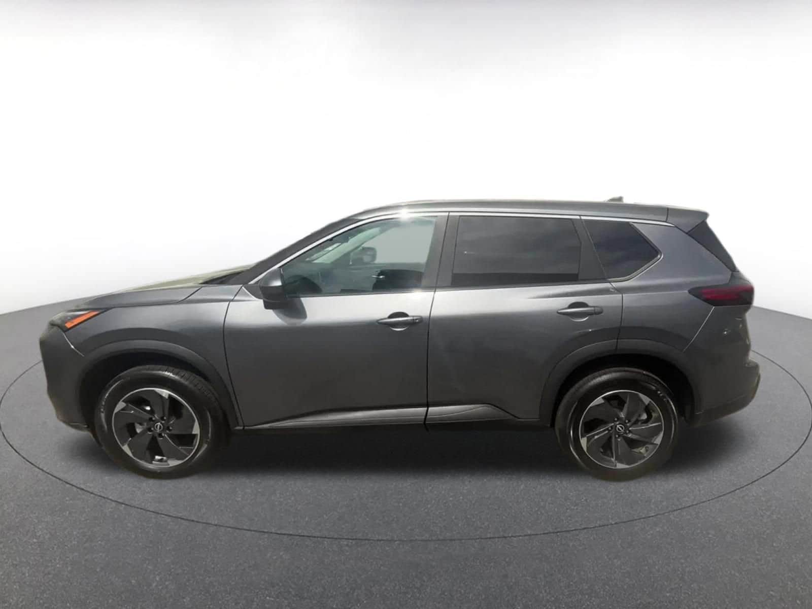 Thumbnail: 2025 Nissan Rogue - 15