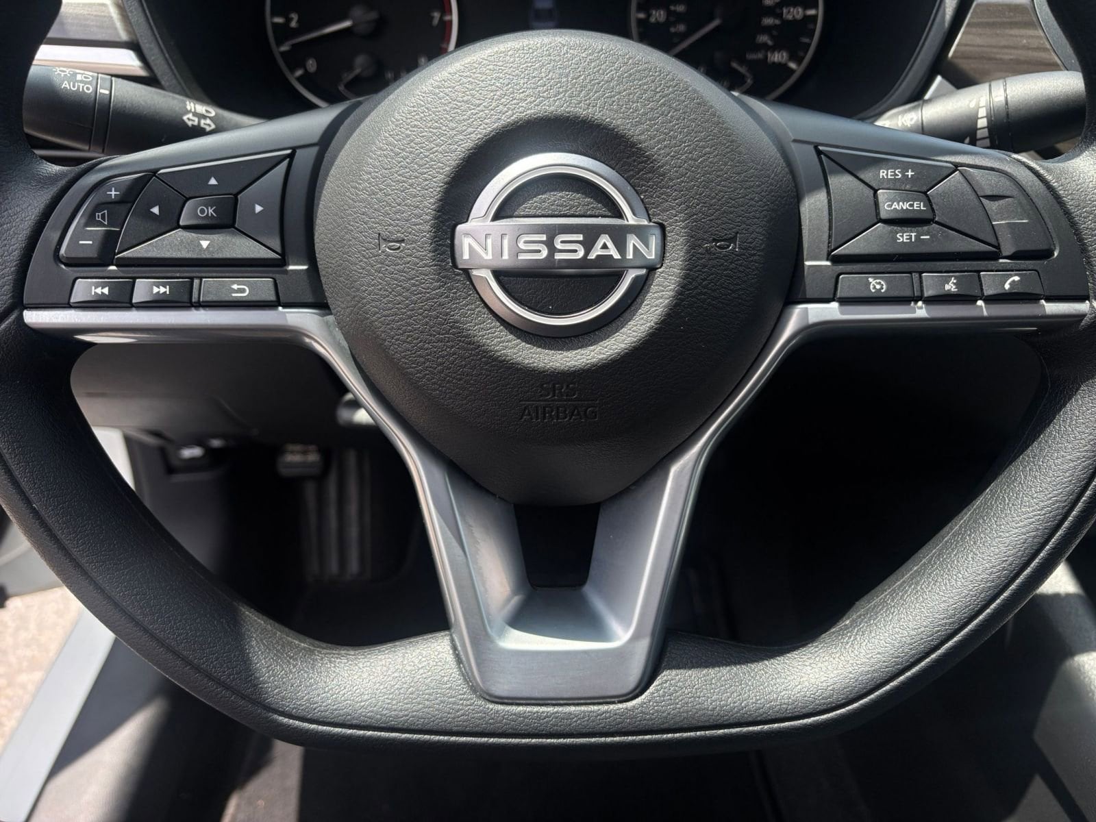 Thumbnail: 2025 Nissan Altima - 29