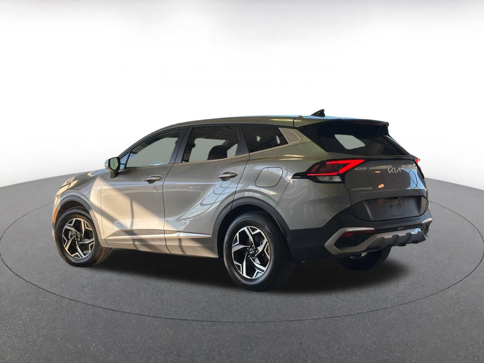 2023 Kia Sportage LX 8